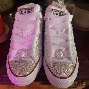Blinged out converse